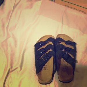 Black Birkenstock’s